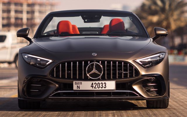 Mercedes AMG SL43 - image 4