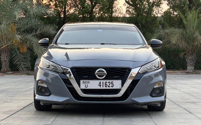 NISSAN ALTIMA - image 2