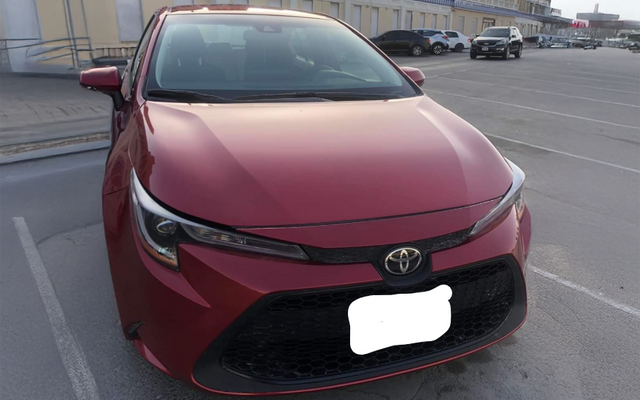 Toyota Corolla - image 1