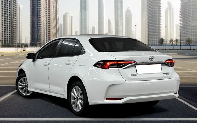 TOYOTA COROLLA - image 4