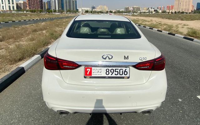 Infiniti Q50 – Picture 4