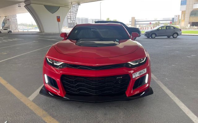 Chevrolet Camaro - image 2
