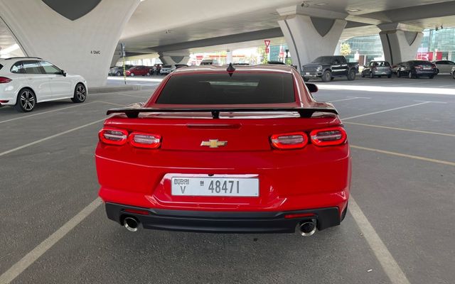 Chevrolet Camaro - image 4