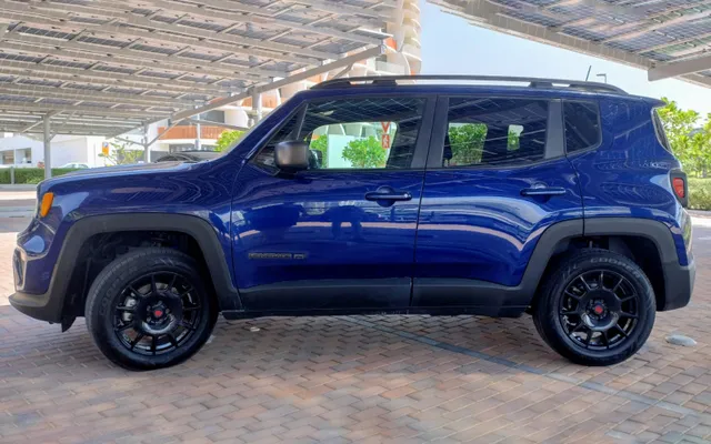 Jeep Renegade - image 2