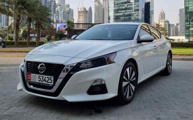 NISSAN ALTIMA - 2023 - image 1