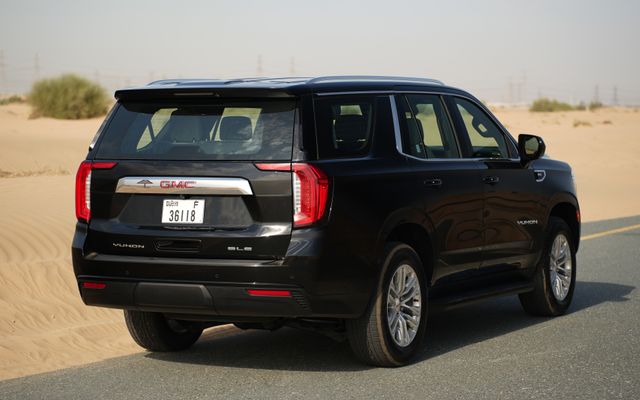 GMC YUKON - image 4