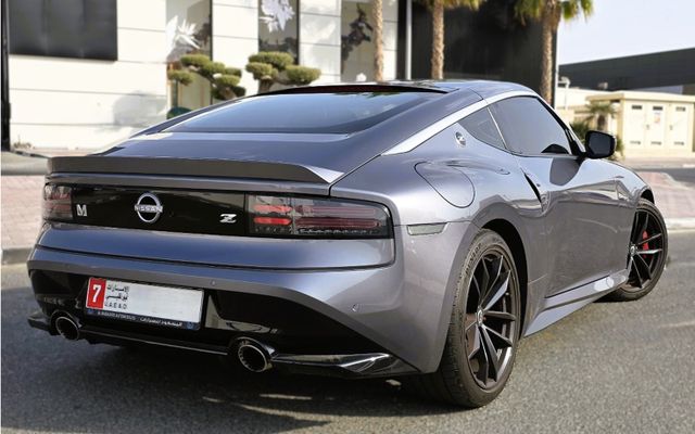 NISSAN Z370 - image 4