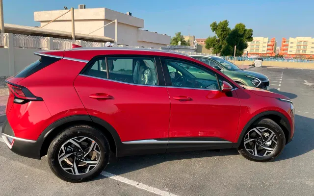 KIA SPORTAGE - image 3