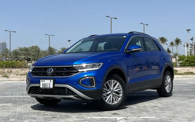 Volkswagen T-ROC - image 1