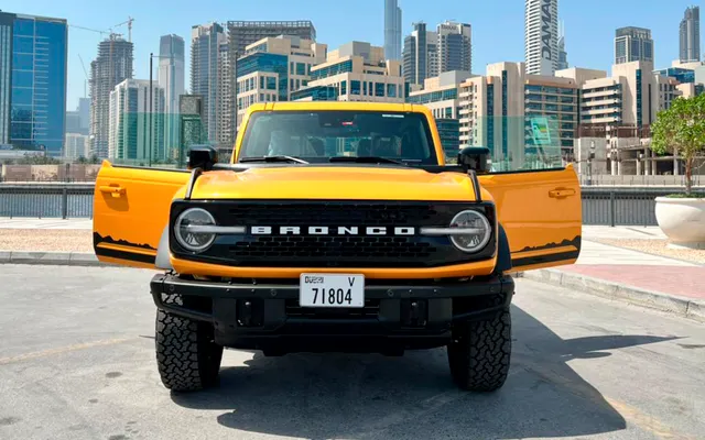 FORD BRONCO WILDTRAK - image 2