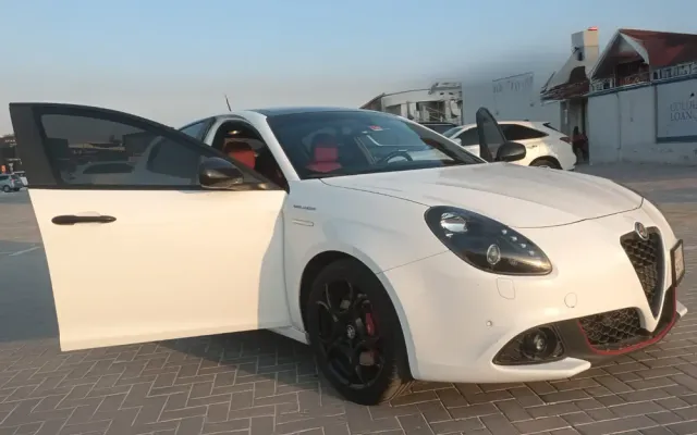 ALFA ROMEO GIULIETTA - image 4