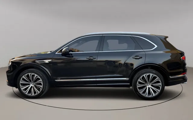 Bentley Bentayga - image 3