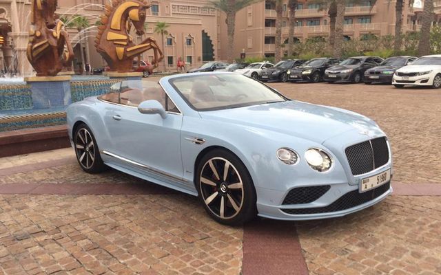 BENTLEY GT – Picture 3