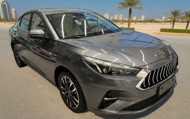 JAC JS 7 - image 1