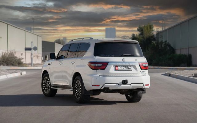 NISSAN PATROL PLATINUM V8 - image 4
