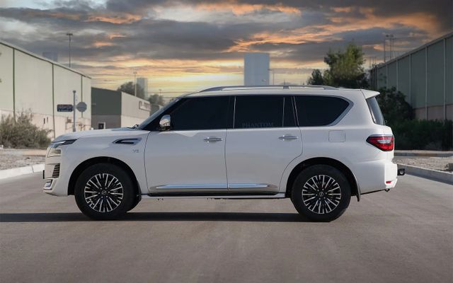 NISSAN PATROL PLATINUM V8 - image 2