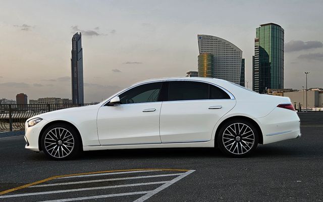 Mercedes Benz S500 - image 2