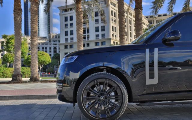 Range Rover Vouge - image 4