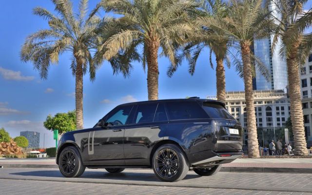 Range Rover Vouge - image 2