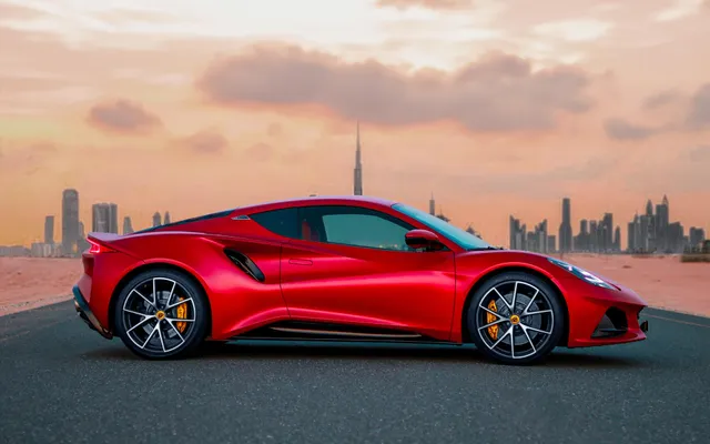 LOTUS EMIRA - image 2