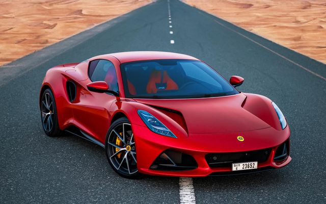 LOTUS EMIRA - image 3