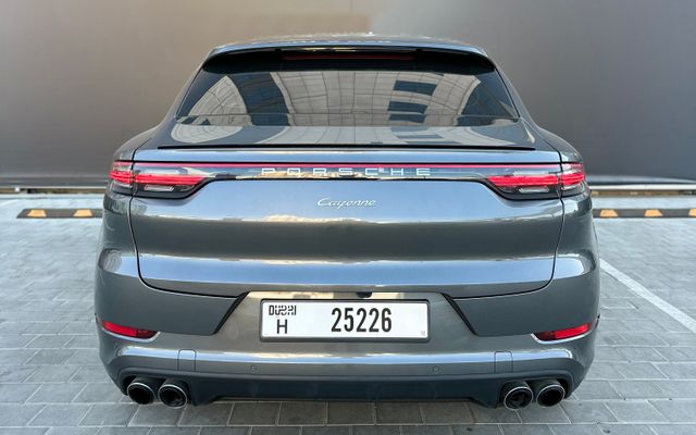 PORSCHE CAYENNE - image 3