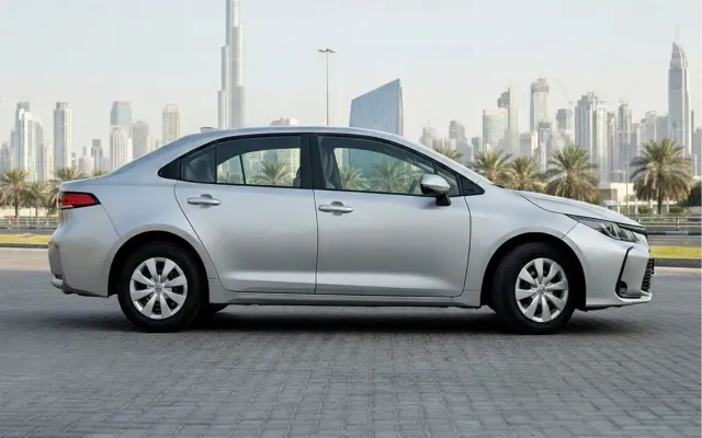 Toyota Corolla - image 2