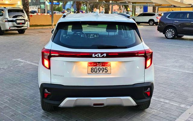 KIA SELTOS - image 4