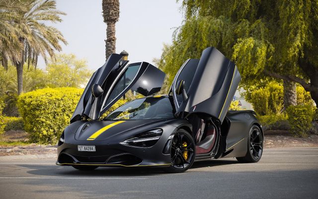 McLaren 720s – Picture 3