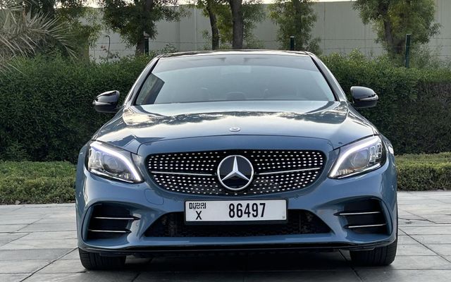 Mercedes-Benz C300 - image 3