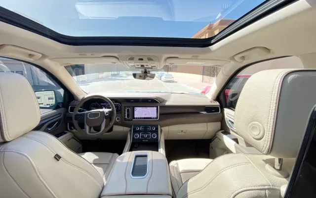 GMC Denali - image 3