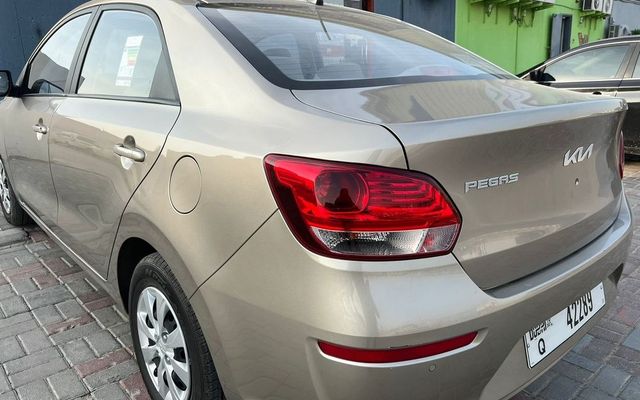 Kia Pegas - image 4
