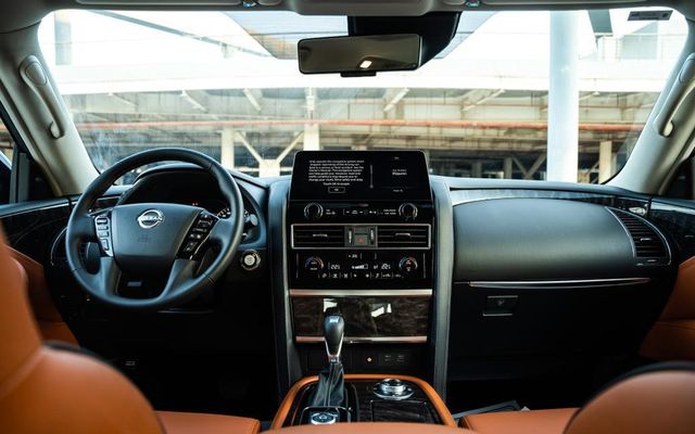 Nissan Patrol - image 4