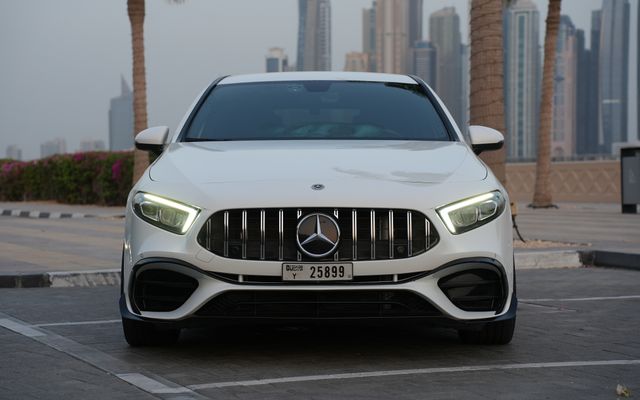 MERCEDES A220 - image 2