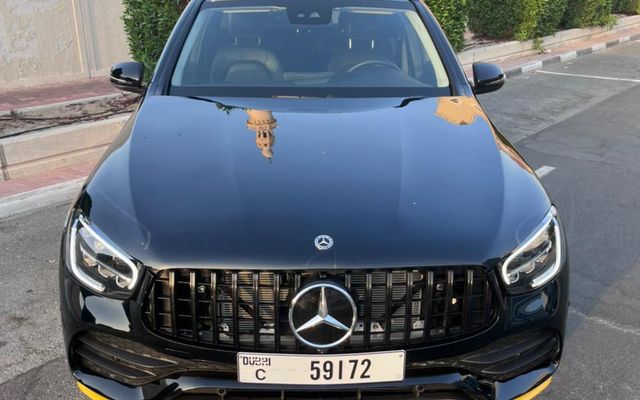 Mercedes GLC300 - image 3