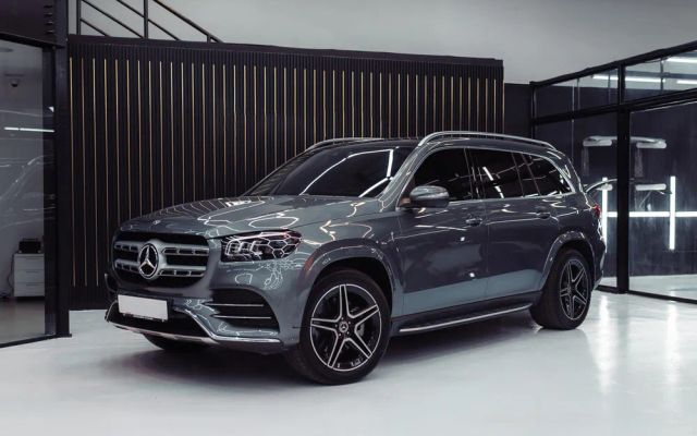 MERCEDES GLS - image 1