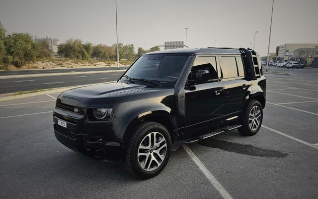 LAND ROVER DEFENDER - image 3