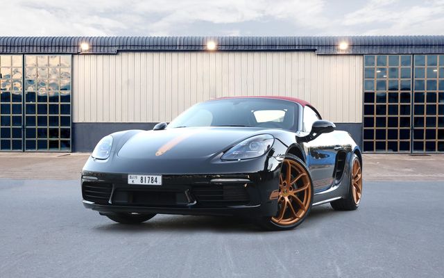 Porsche Boxster 718 Convertible Black – Picture 1