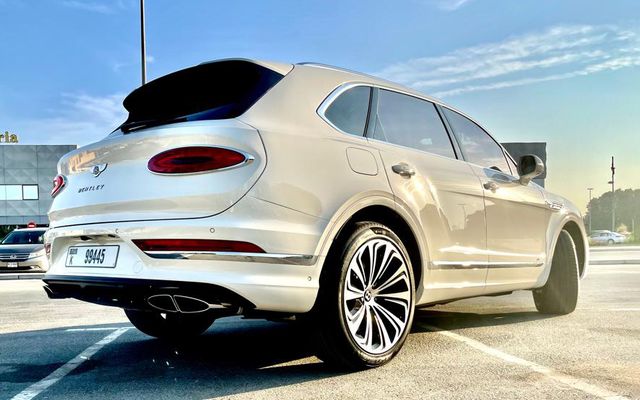 BENTLEY BENTAYGA - image 4