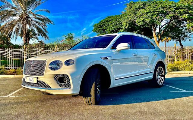 BENTLEY BENTAYGA - image 1