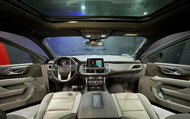 GMC YUKON - image 4