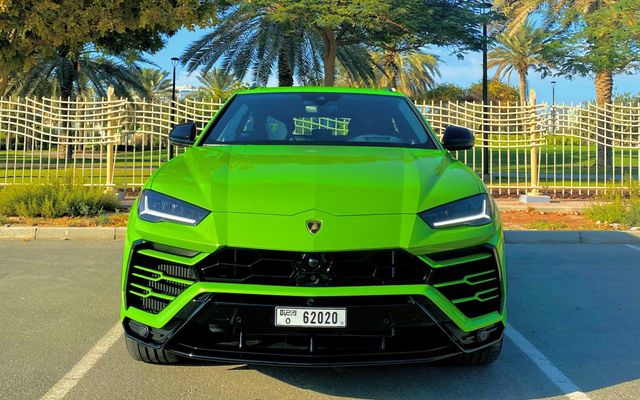 LAMBORGHINI URUS MY20 - image 2