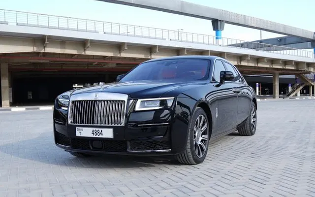 Rolls Royce Ghost – Picture 1