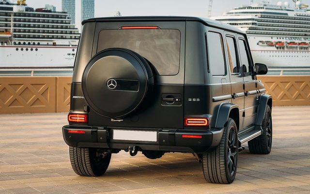 MERCEDES-BENZ G63 - image 4