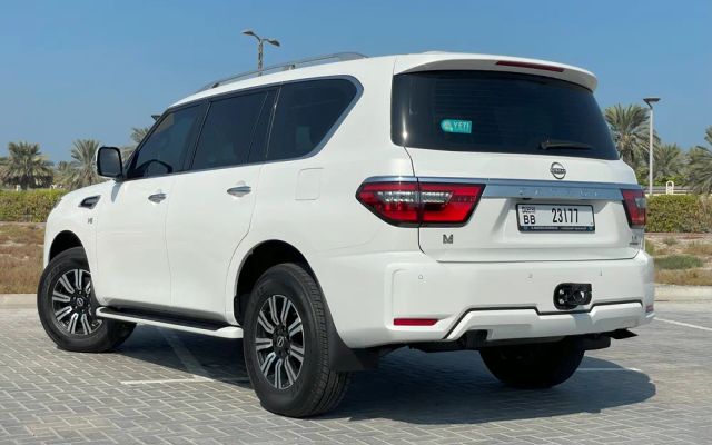 Nissan Patrol - image 4