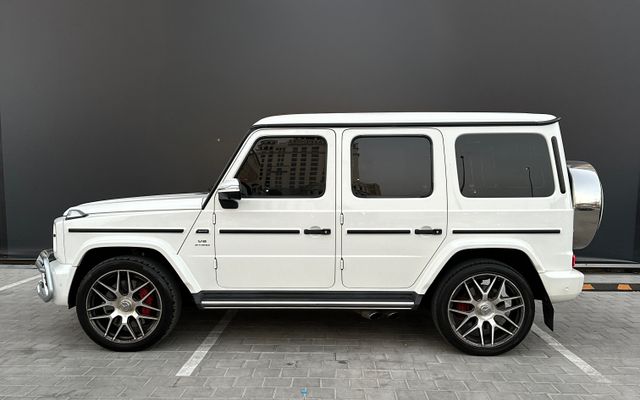 MERCEDES G63 - image 2