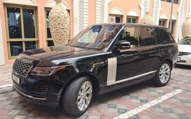 RANGE ROVER VOGUE - image 1