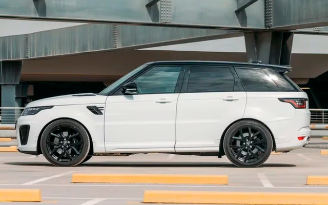 Range Rover SVR – Picture 2