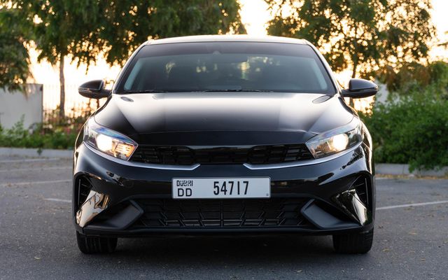 Kia Forte - image 4