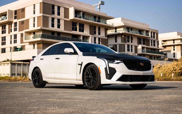 CADILLAC CT4 - image 3